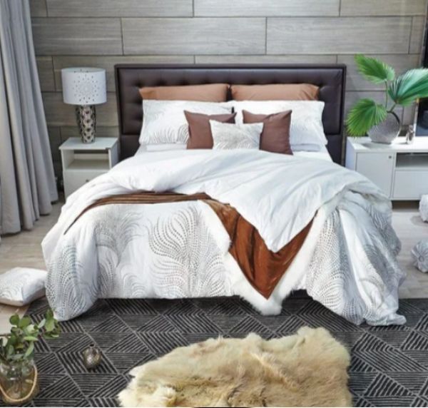 PERICO ชุดเครื่องนอน จำนวน 6 ชิ้น รุ่น Superior Elegant Flora SU220